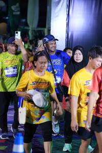 BIB: 3769
                            <button type="button" onclick="openModal(26261158)" class="btn btn-primary btn-sm float-right btn-popup" data-toggle="modal" data-target=".modal-high-quality">
                        <i class="fas fa-shopping-cart"></i> Add to Cart
                    </button>
                                            <button type="button" onclick="isThisMe(26261158, true)" class="btn btn-success btn-sm float-right btn-popup btn-isme hidden" data-toggle="tooltip" data-placement="bottom" title="นี่คือรูปของคุณใช่ไหม คลิกที่นี่เพื่อเอาเข้าอัลบั้ม">
                        <i class="fas fa-plus"></i> Add to album
                    </button>
                    <button type="button" onclick="isThisMe(26261158, false)" class="btn btn-warning btn-sm float-right btn-popup btn-isnotme hidden">
                        <i class="fas fa-ban"></i> Remove from album
                    </button>